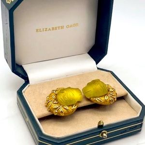 ELIZABETH GAGE BERYL LION 18K GOLD EARRINGS WITH BOX